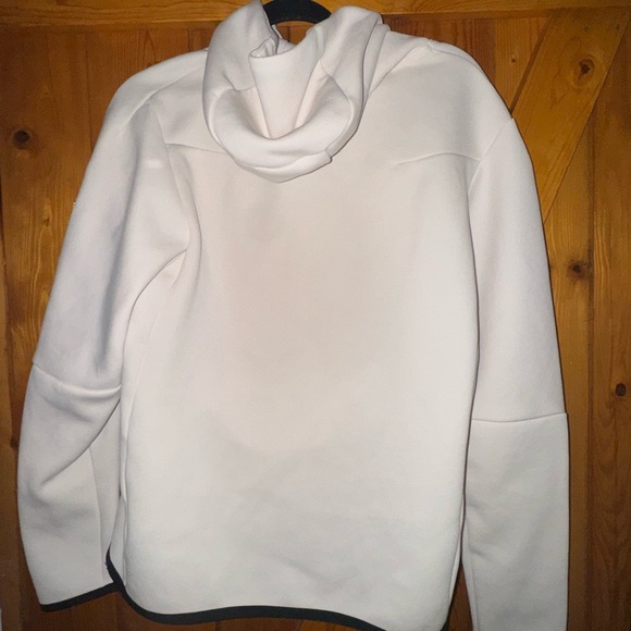 Nike Tech Fleece pullover White Hoodie - Picture 3 of 4